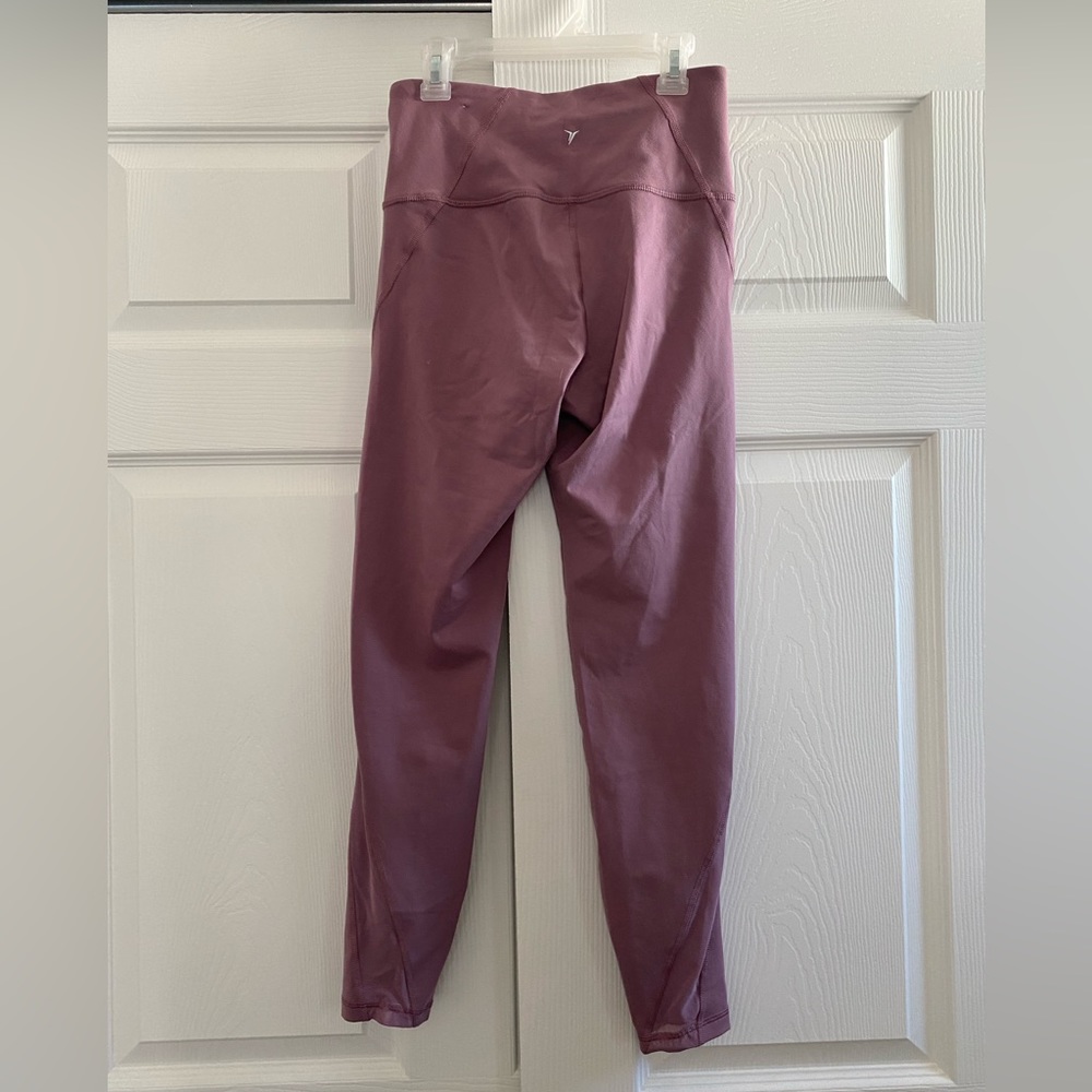 Old Navy Elevate Leggings